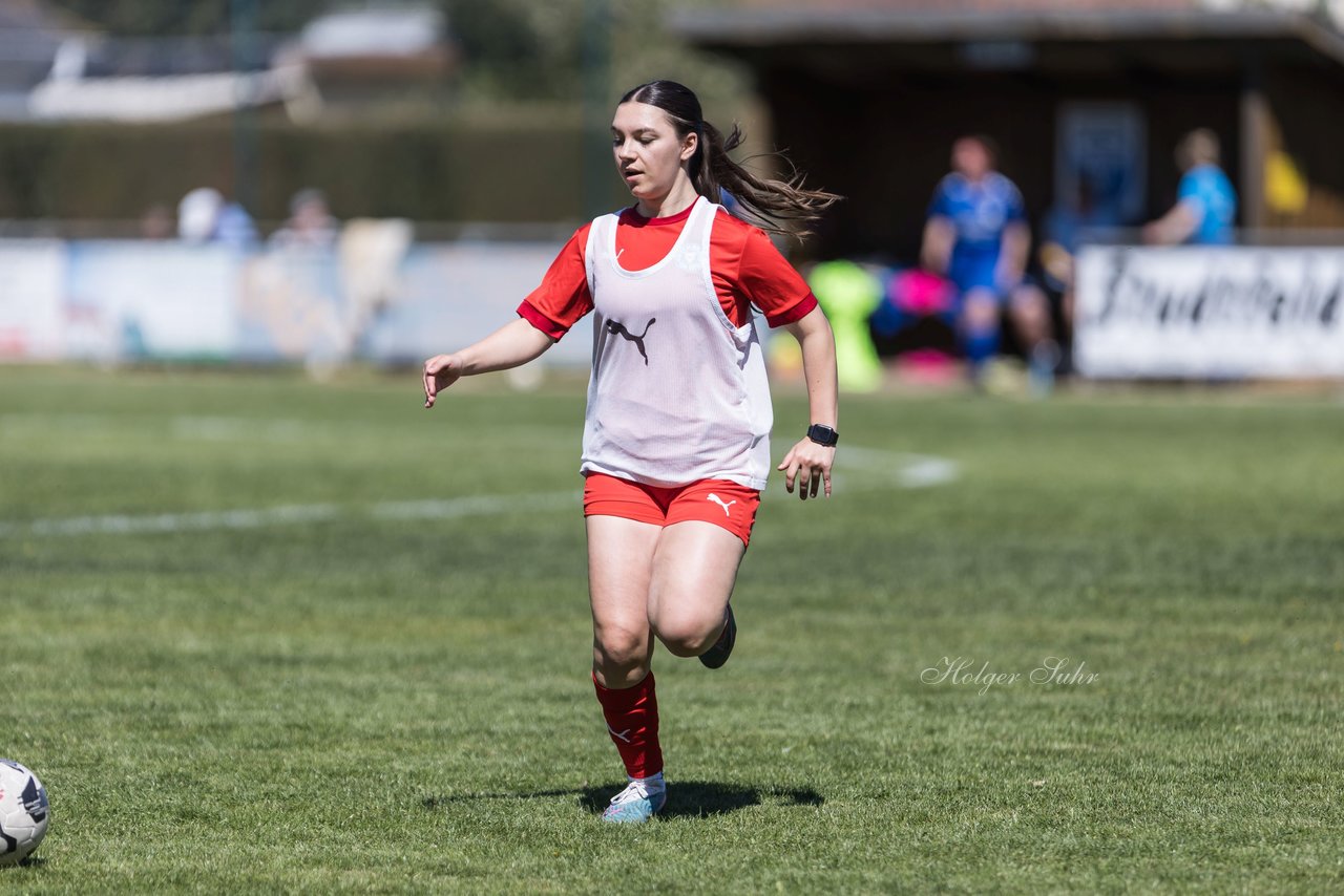 Bild 186 - F TSV Zarpen - Holstein Kiel II : Ergebnis: 2:6